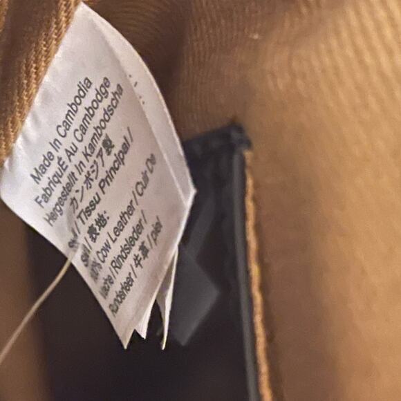 J. Crew Edie Crossbody Bag in Italian Leather Black OS NWT - Picture 13 of 16